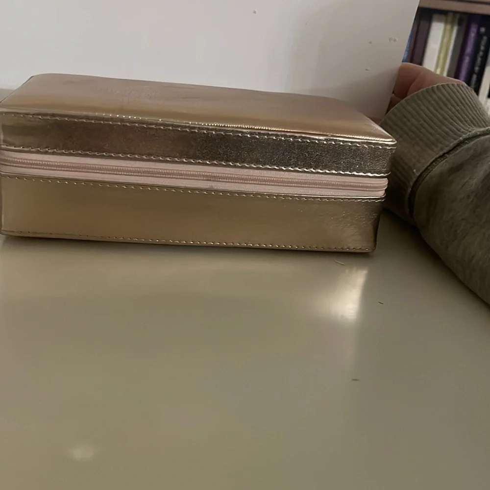 rose gold light copper zip around jewelry box with mirror and secret compartment